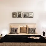 Lovely Colosseum Loft Apartment